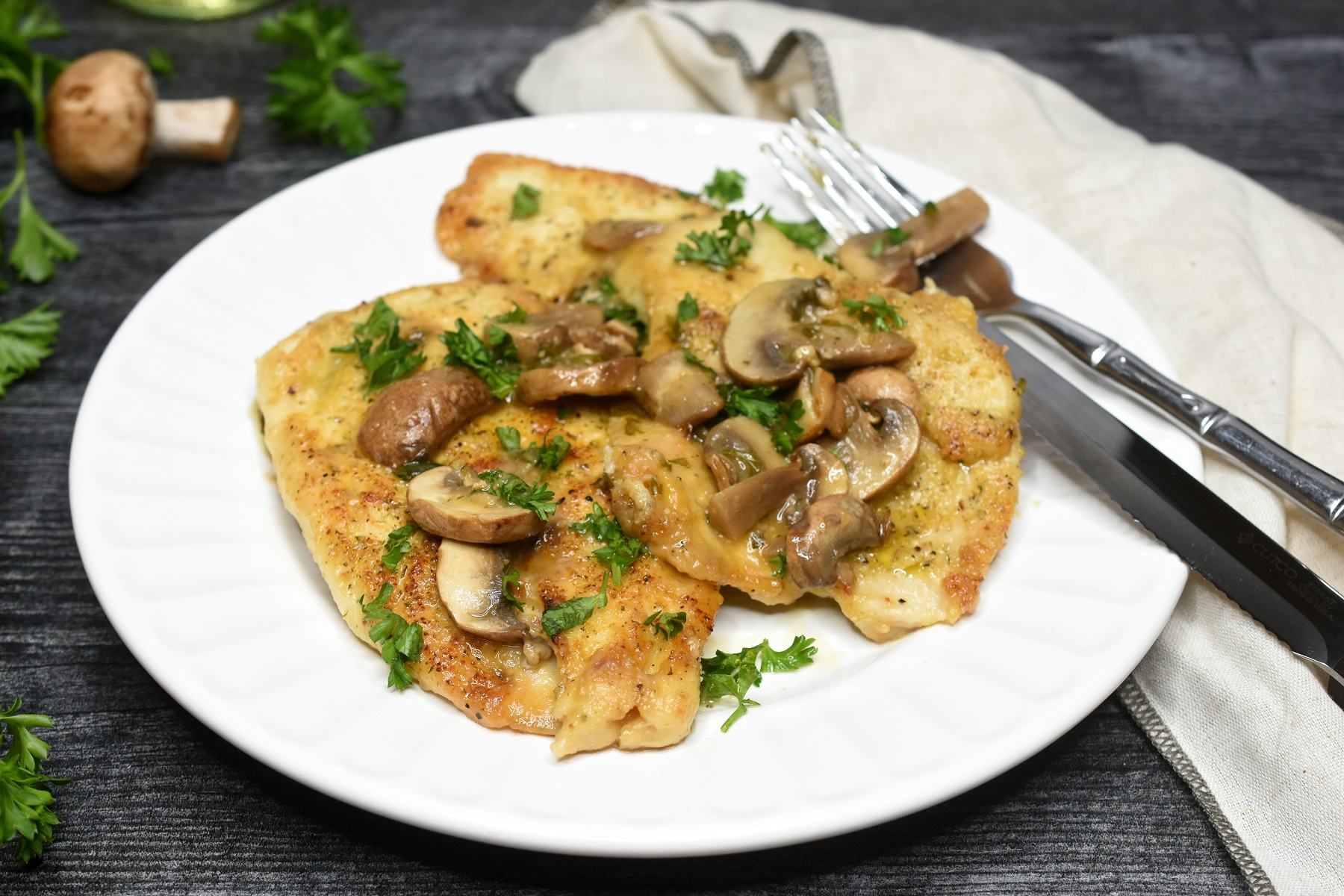 Chicken with Wine Sauce and Mushrooms Meals By The Minute